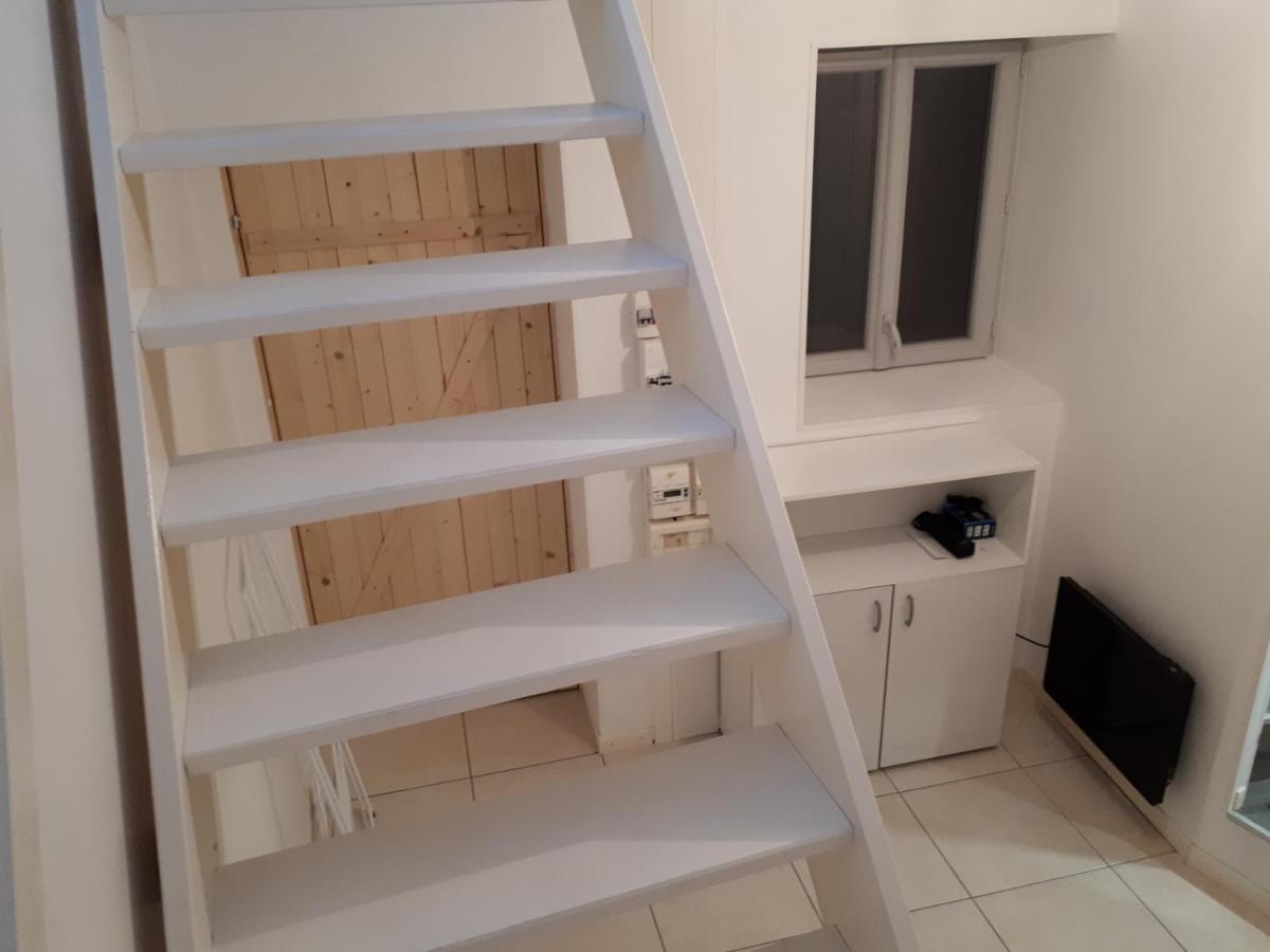 Appartement En Duplex Viviers Exterior foto