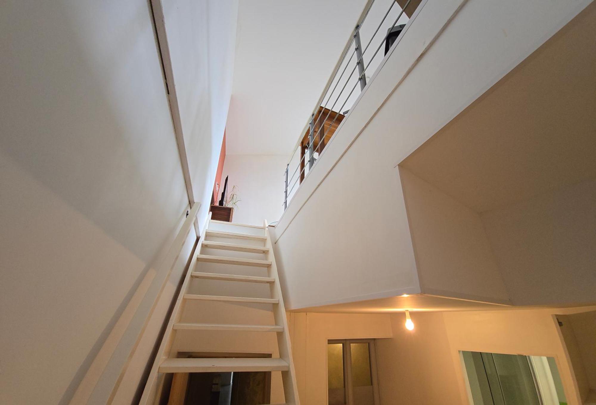 Appartement En Duplex Viviers Exterior foto